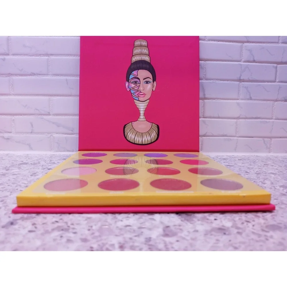 Juvias Place The Masquerade Mini by Juvias Eyeshadow Palette New In Box